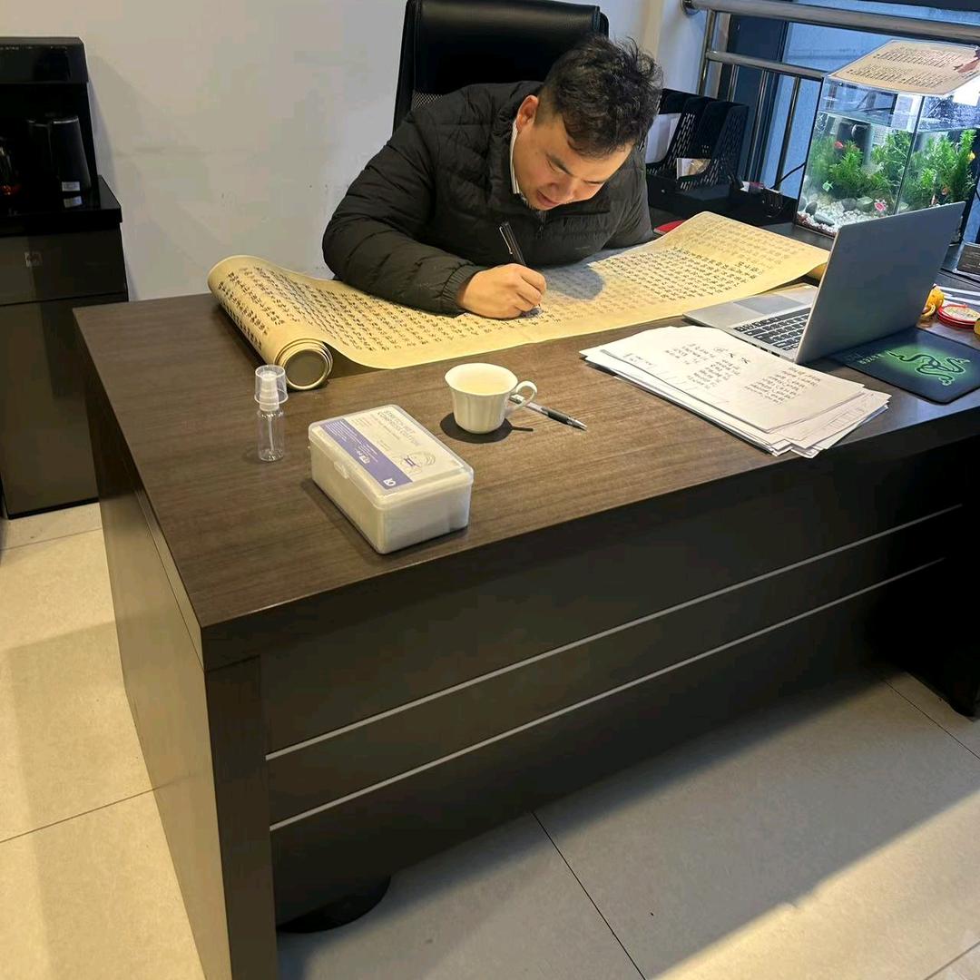 大学食堂朱老师