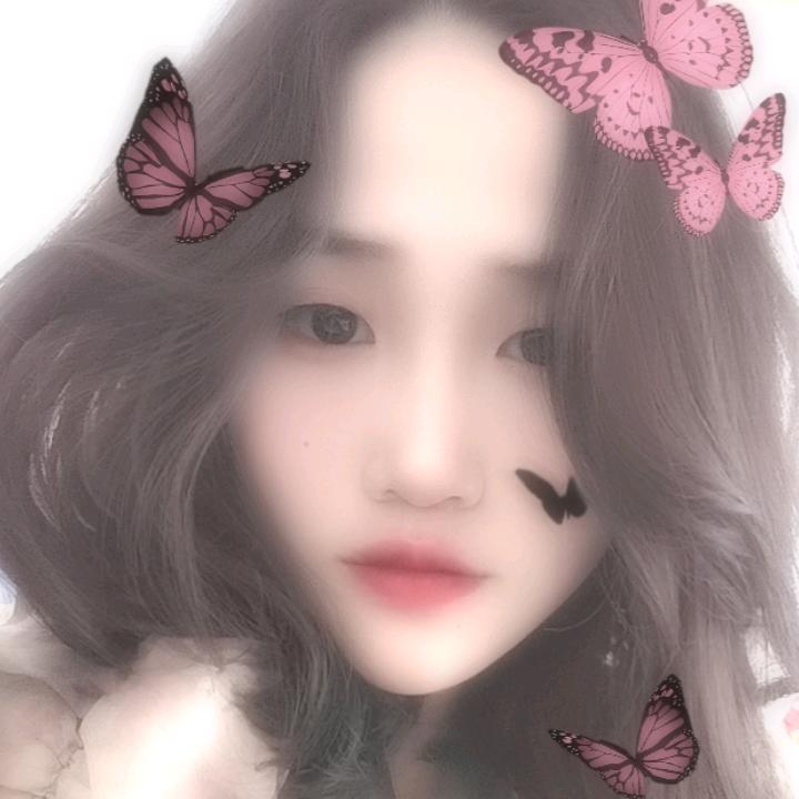 爱笑的妮妮