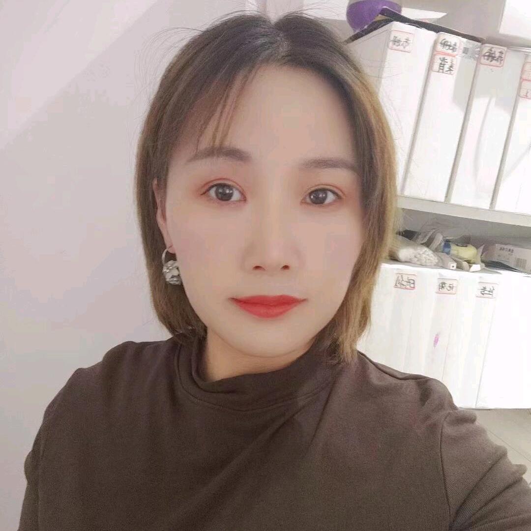 我是霞姐吖