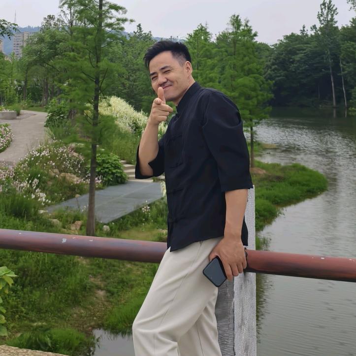 小军哥·地摊专家