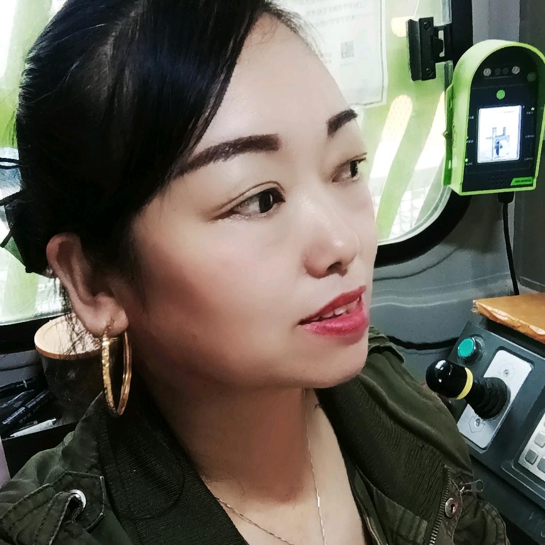 ..隐含的泪水..