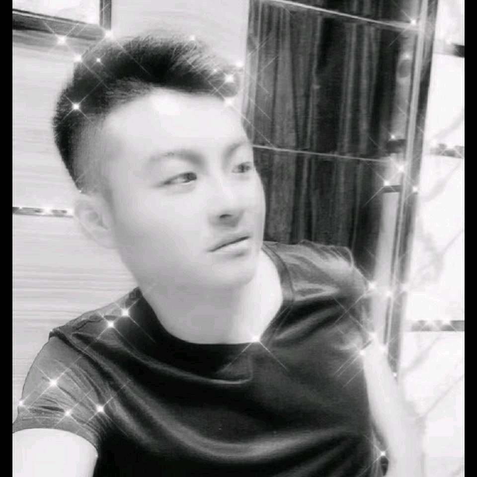 柯少