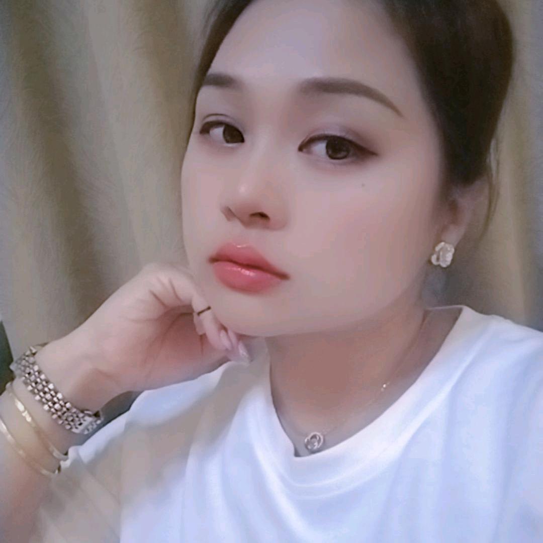 情系👩‍❤️‍💋‍👨柳清