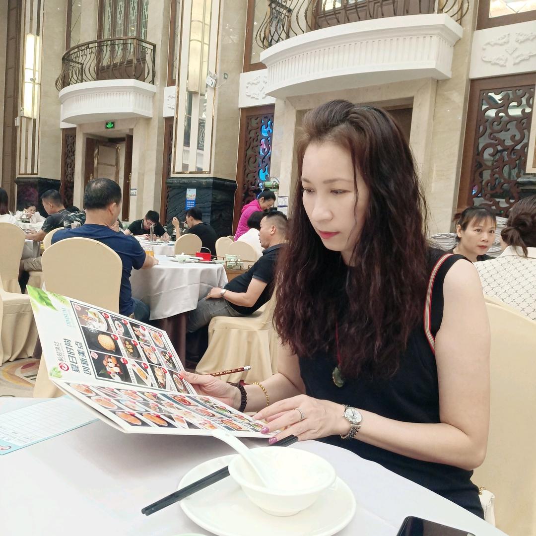 百合（愤怒的琦异果）