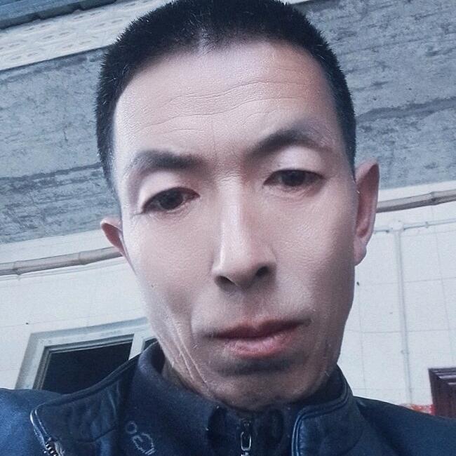 在上班