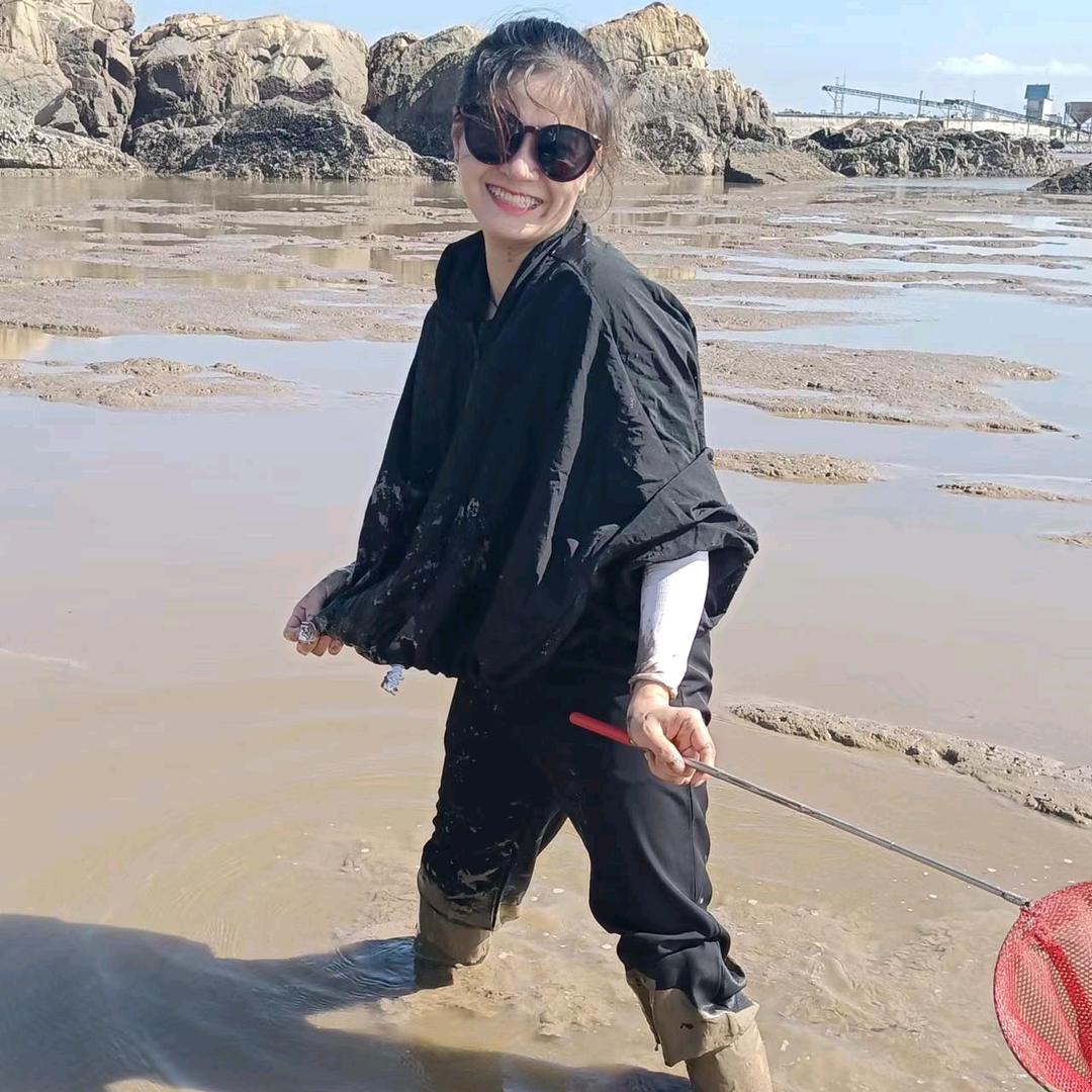 山茶花开在年糕里