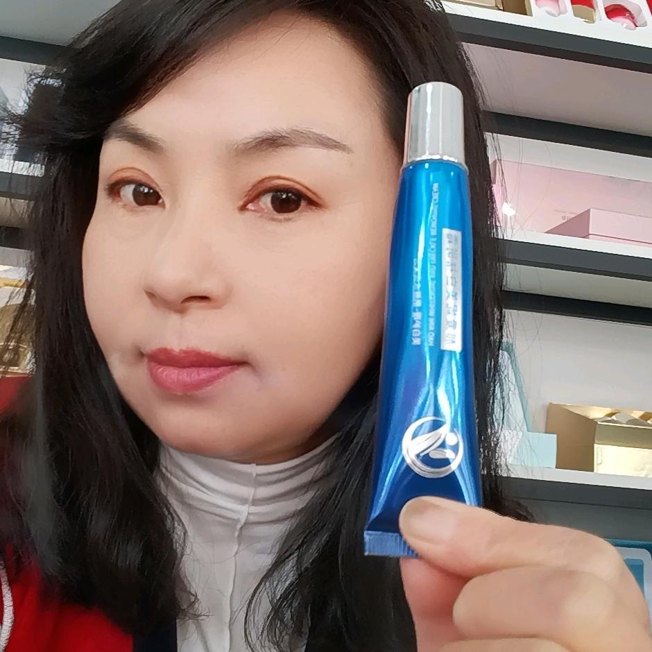 名剪烫染产品店