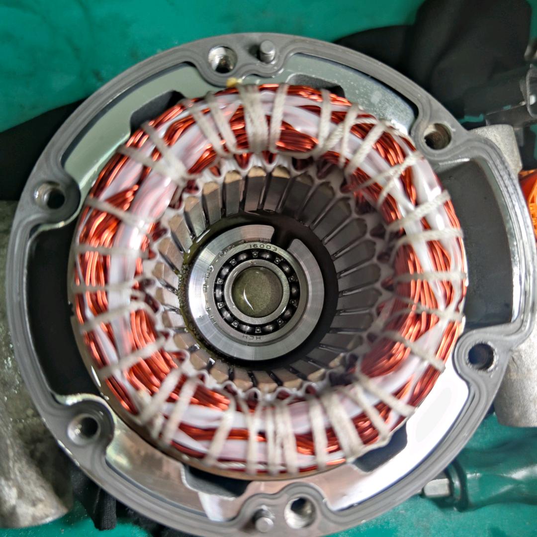 上海周哥专修特斯拉、比亚迪、荣威和变速箱