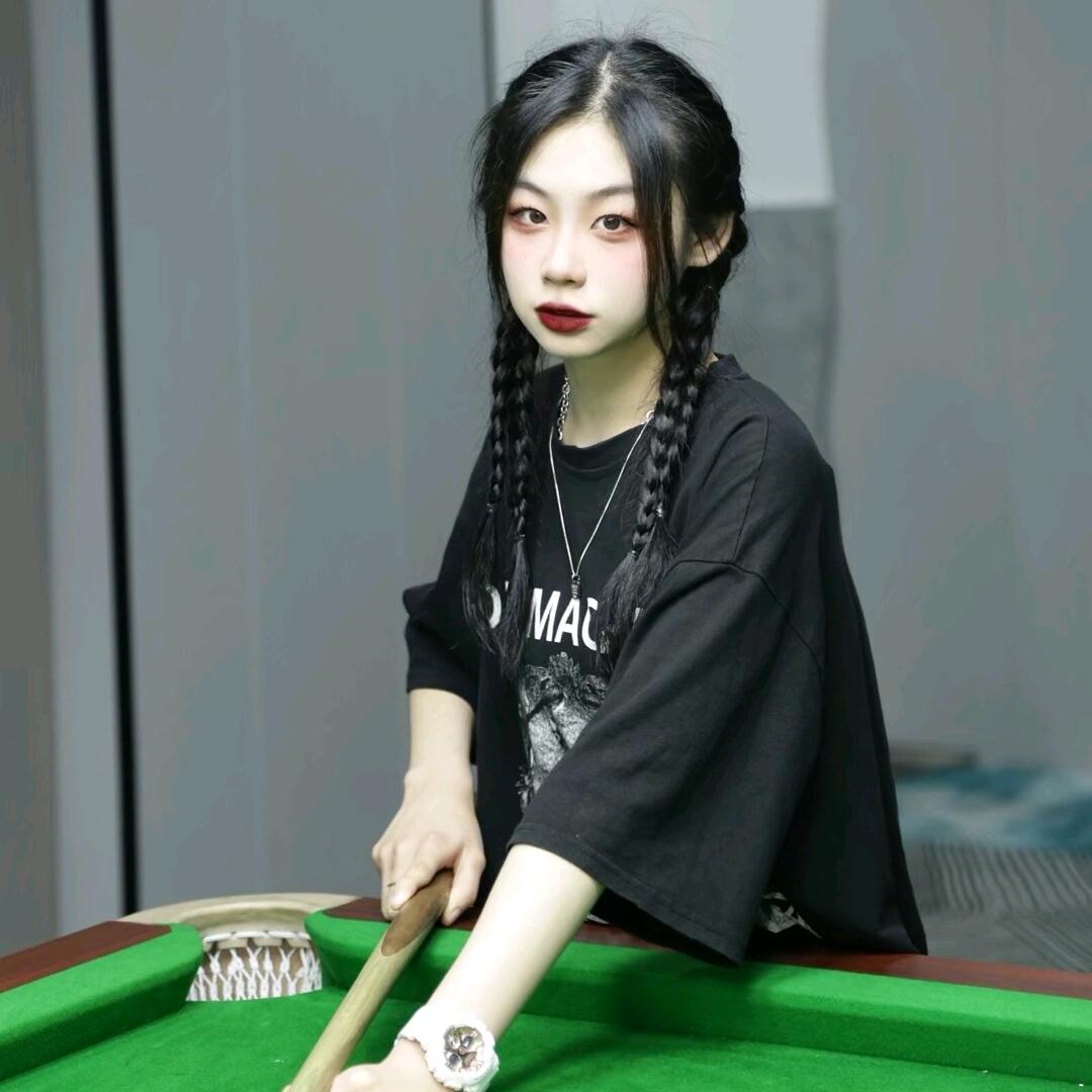 奕飞的台球杆⭐