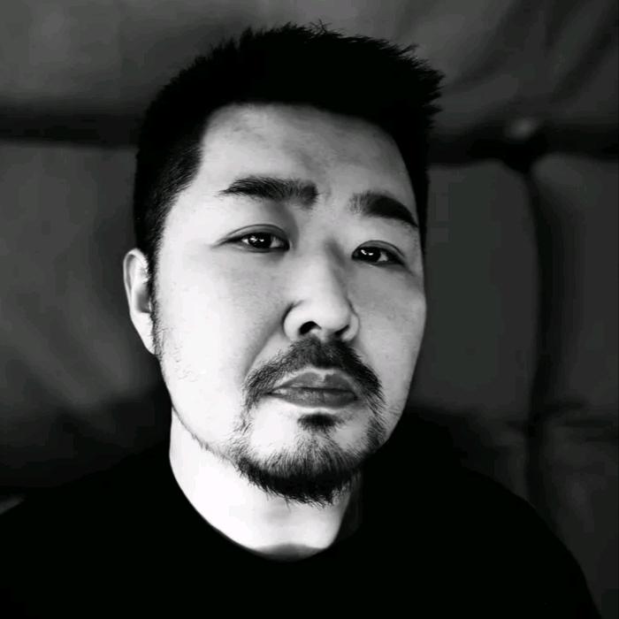 康乐宫酒吧 施柏玉