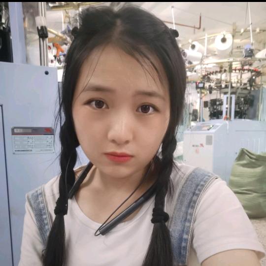 菜菜^