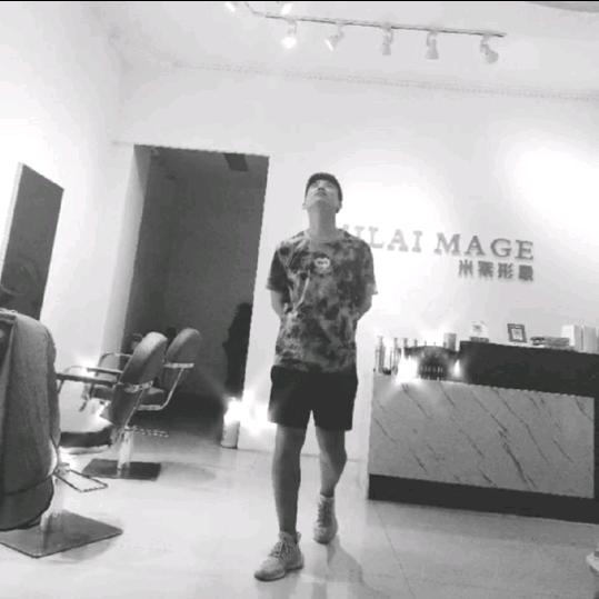 @小龙