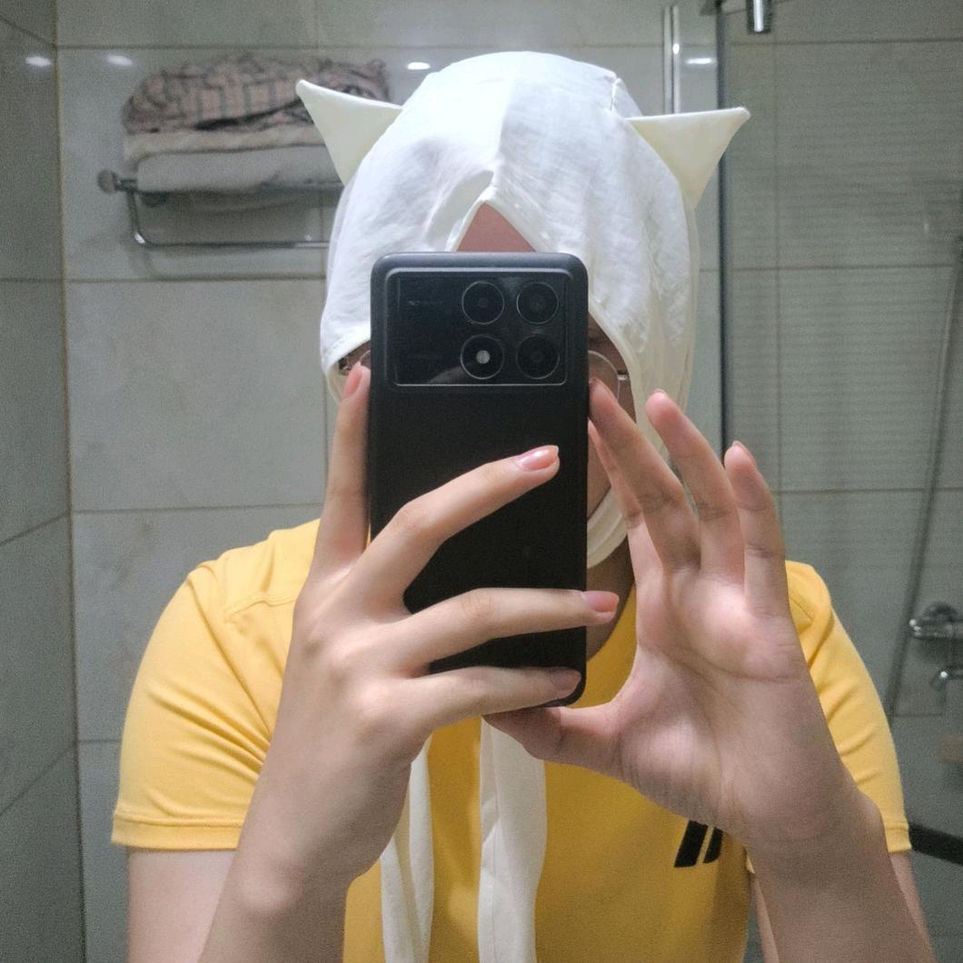 赵一名爱唱歌