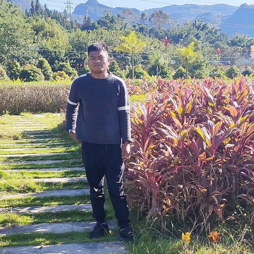 李志明