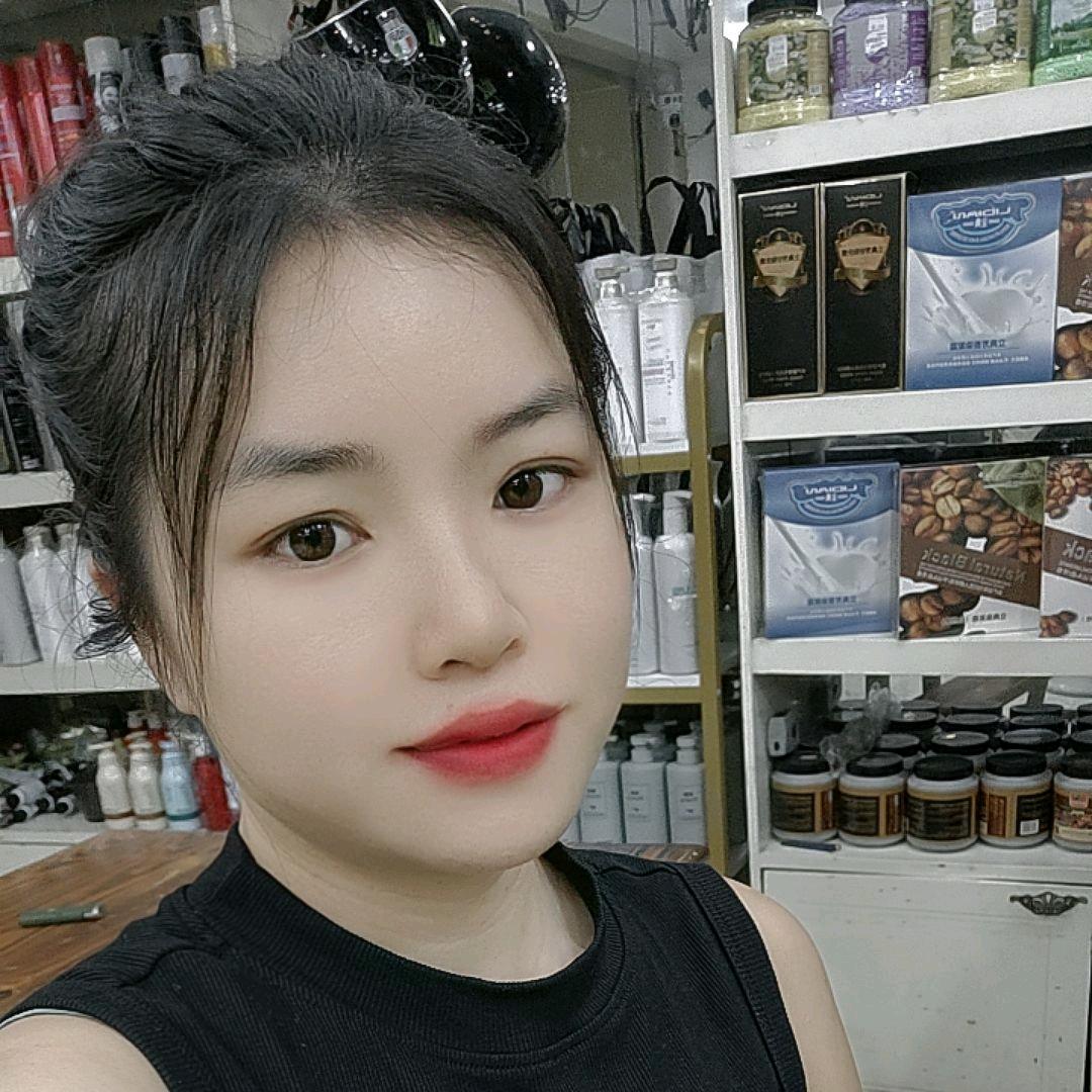 小艳