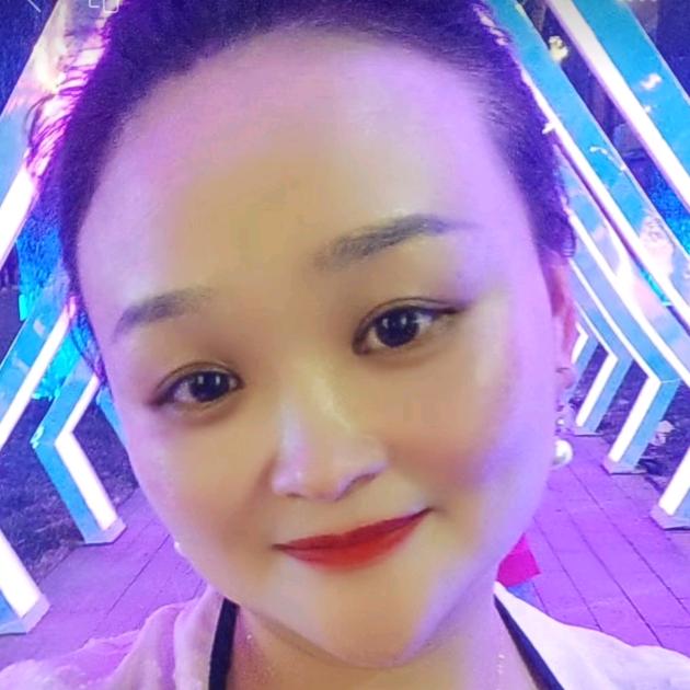 小辉辉😜
