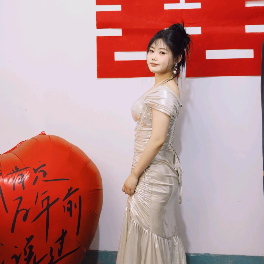 🕸事不在❥如烟