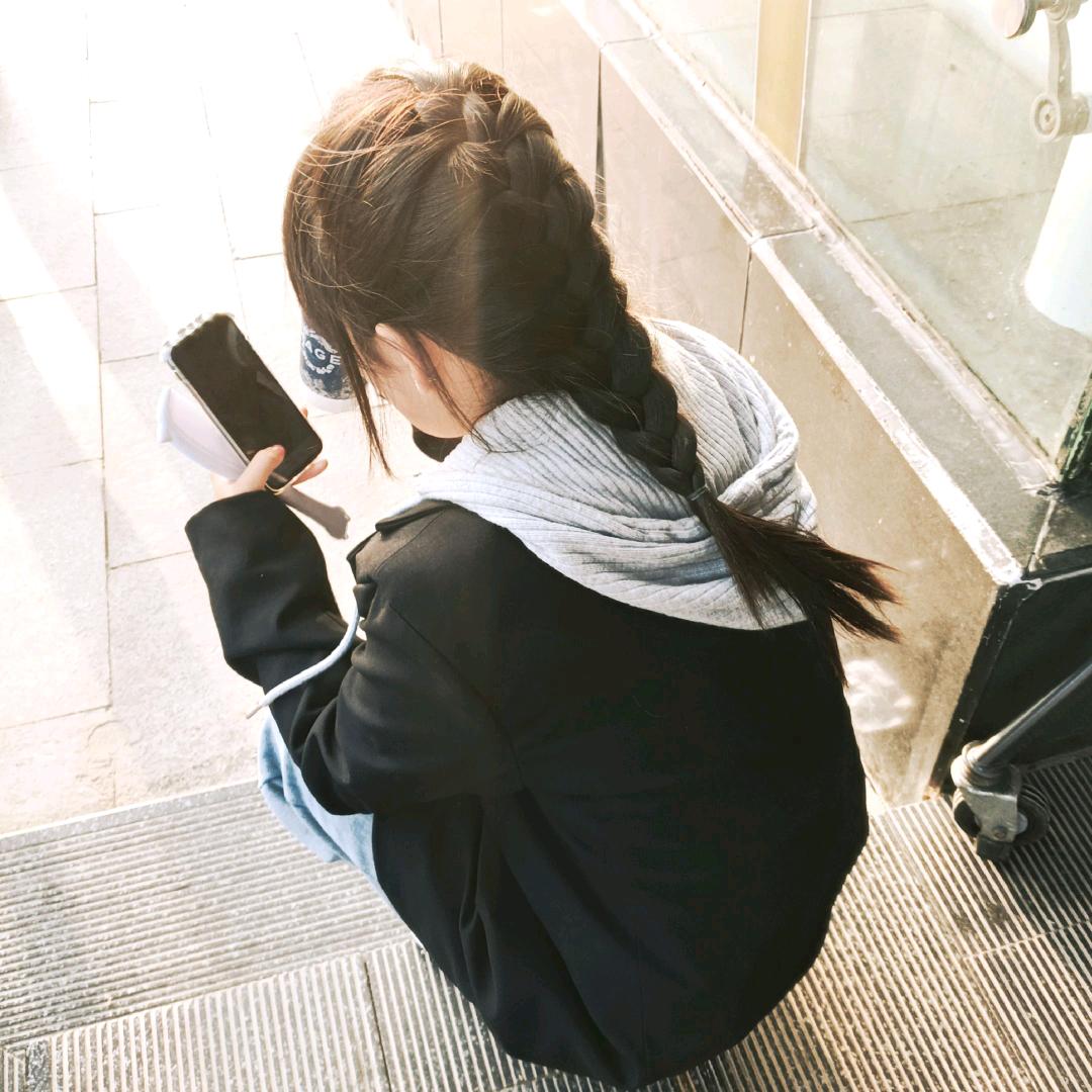 <虚伪的爱>…