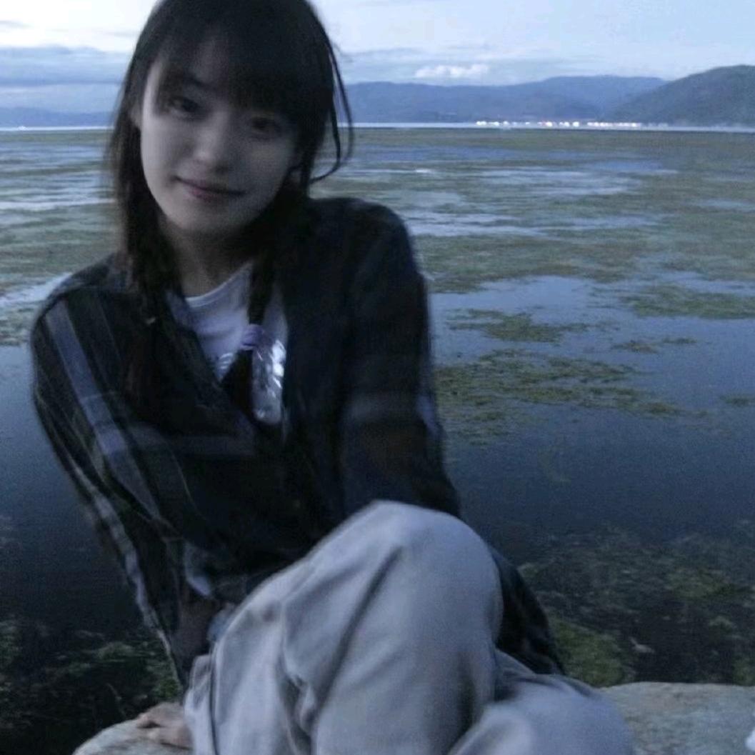 小琪.