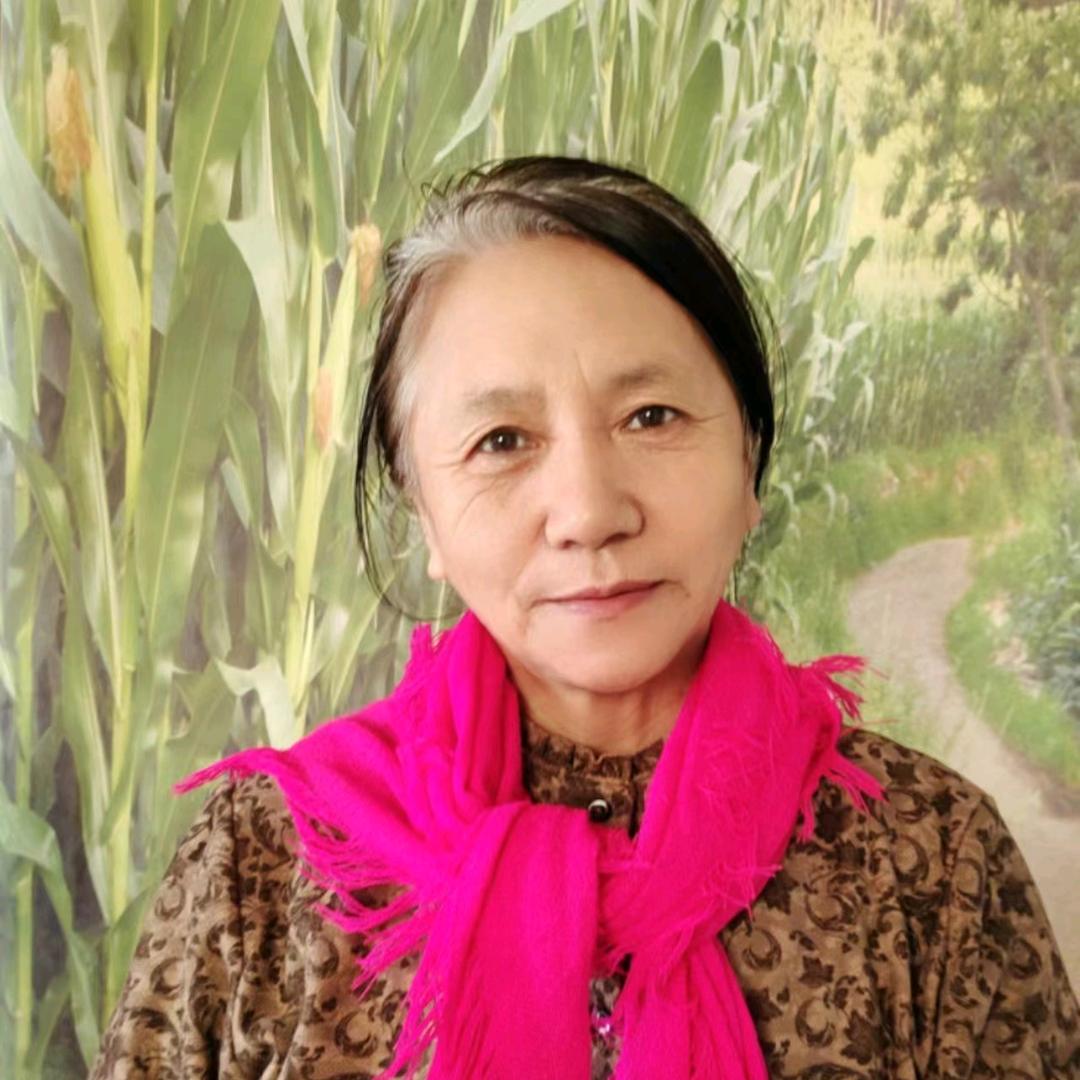 芬姐（小号）（下午3：10开播）