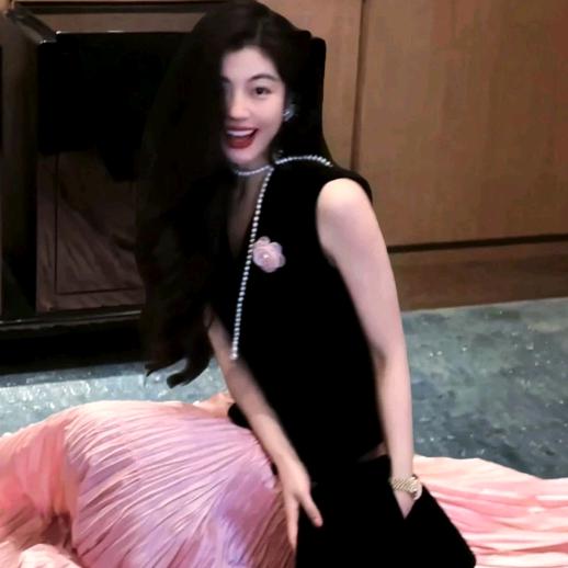 妮蔻STUDIO(轻奢女装)