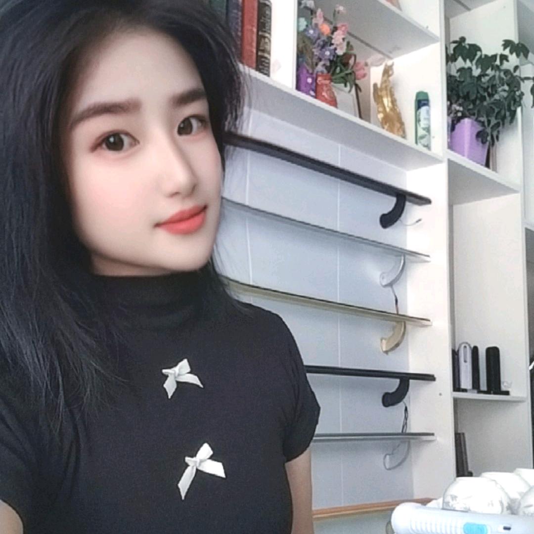 定边楼梯扶手小师姐🌷
