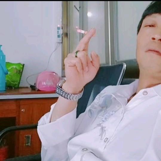 伤心的痛苦。