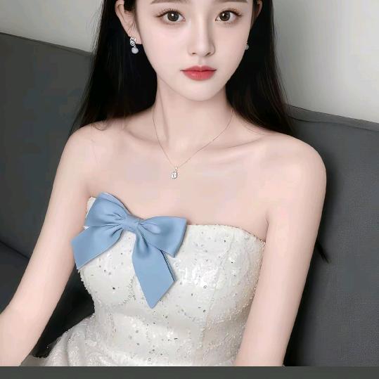 佳美单身一人