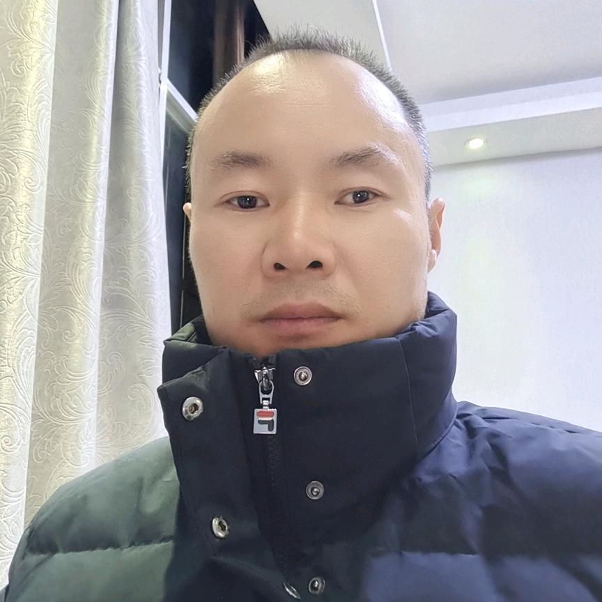 周小龙