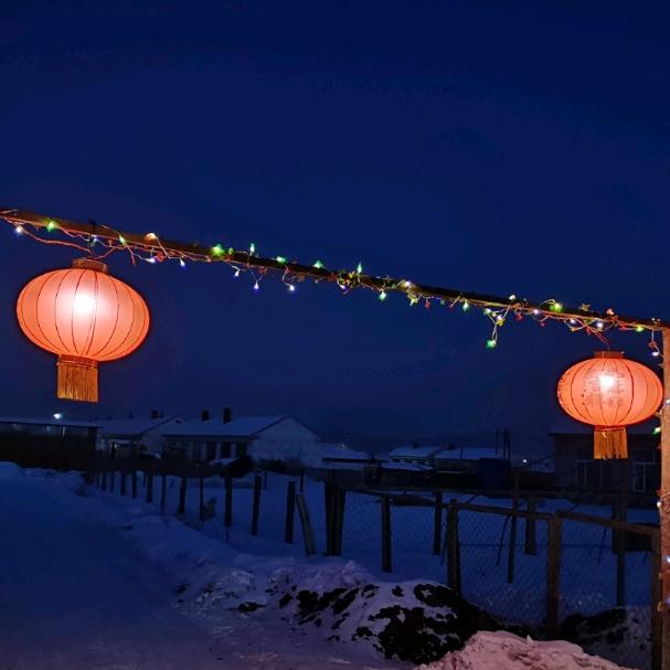 冬瓜上插四根牙签