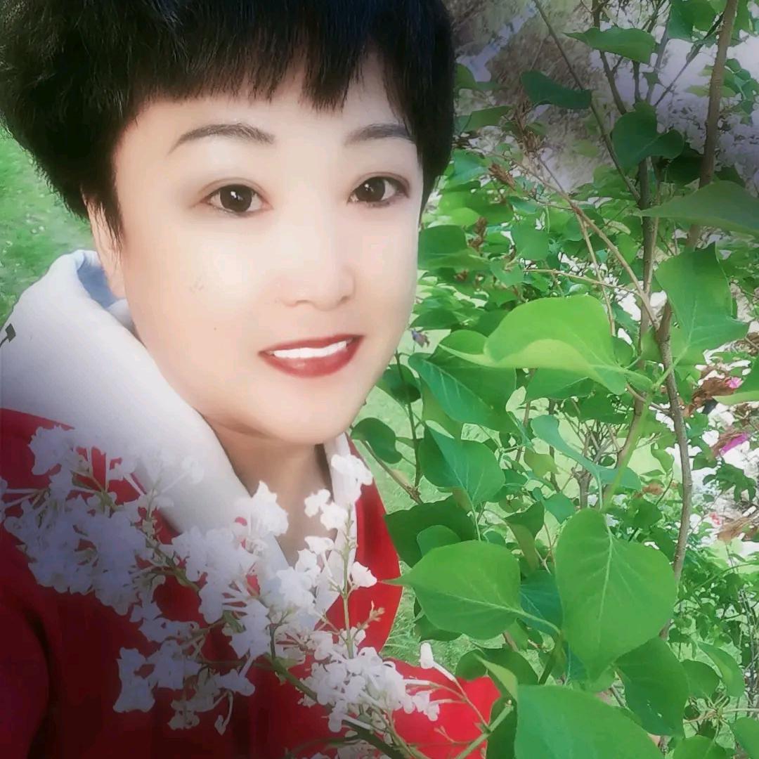 喜欢唱歌的娟子
