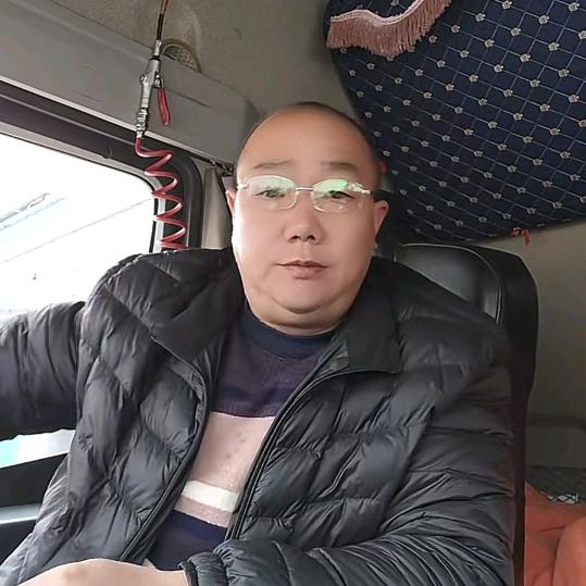 龍行天下