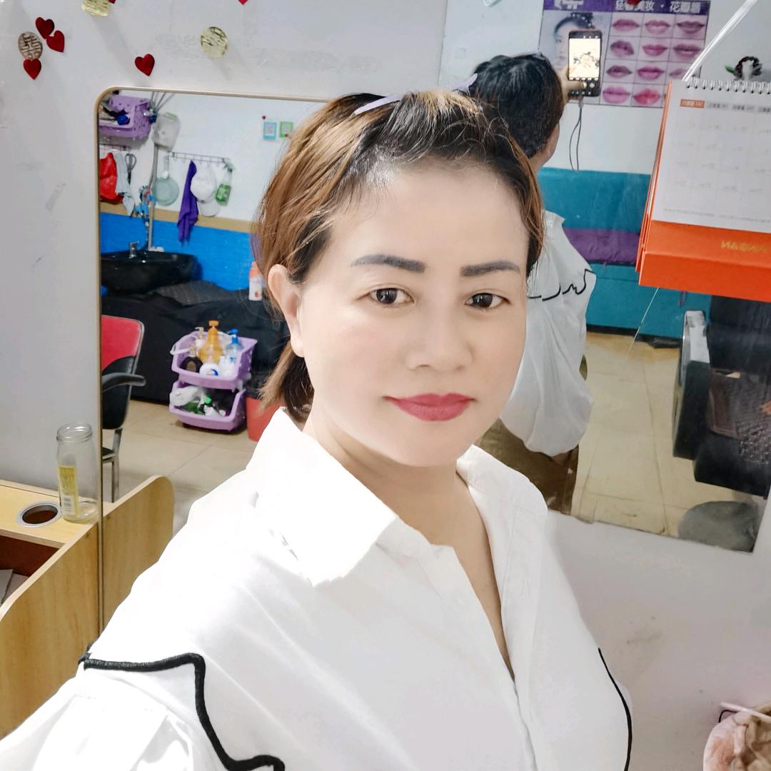 遥迷琛心，理发的