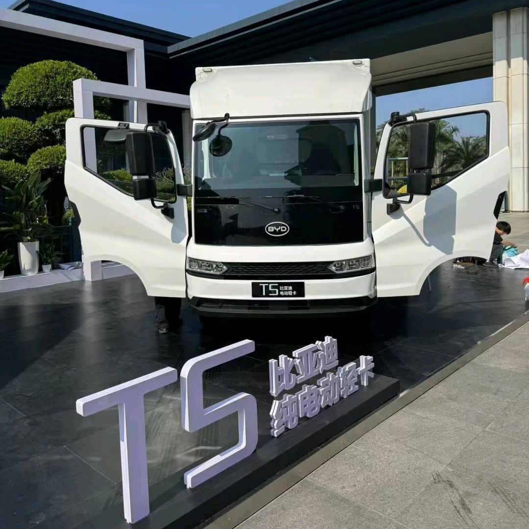 小马哥卖货车