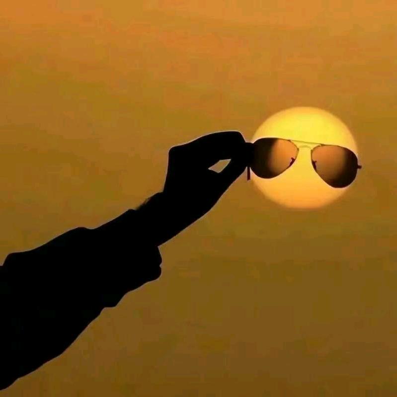 8点的太阳☀️