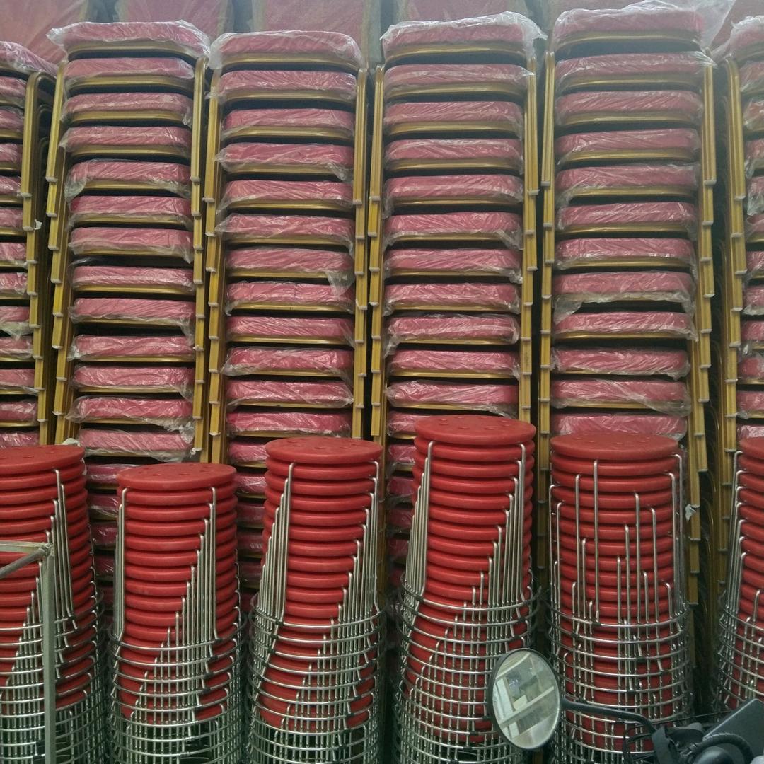 银保流动宴席，两桌起步，干就完了