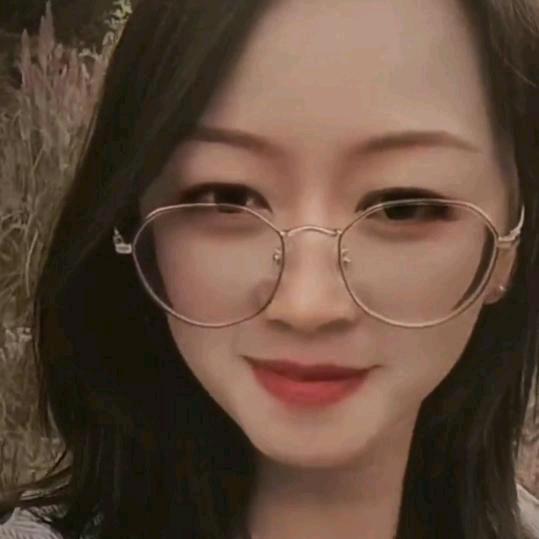 陆良天使美容小严