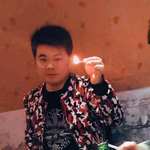 Emp”琨少㊙️