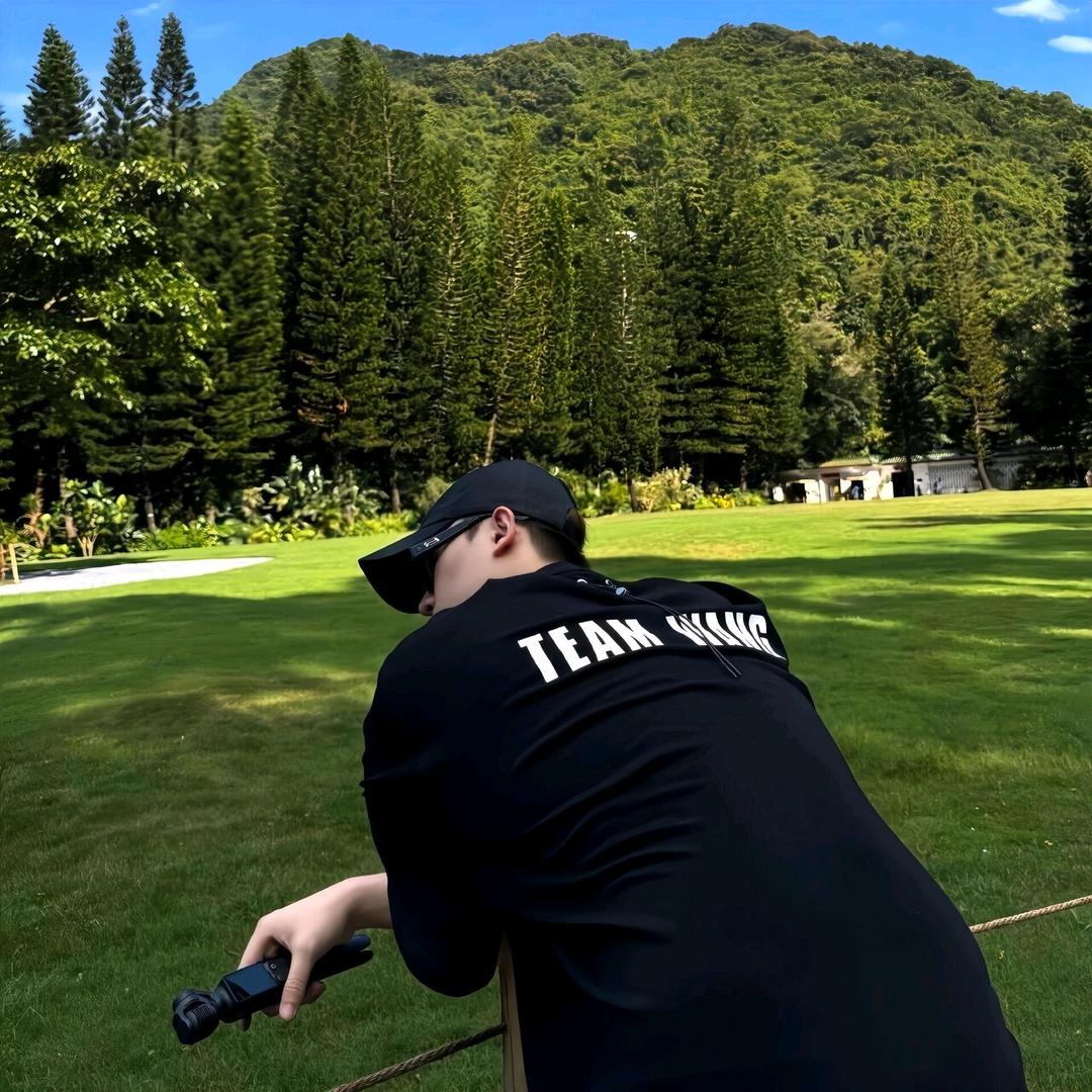 小张没故事.