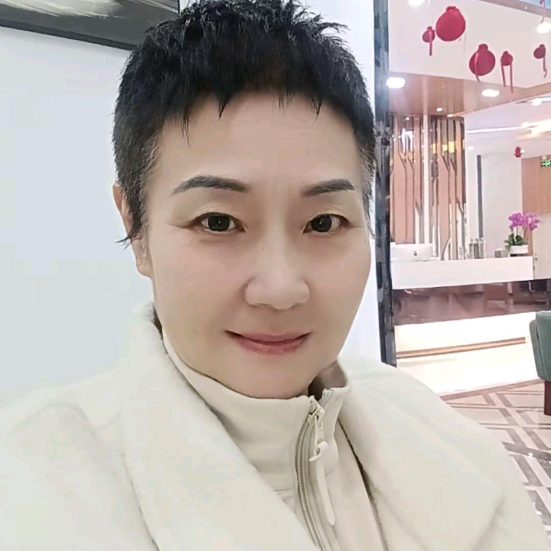 防城港市港口区周丽华家政服务中心