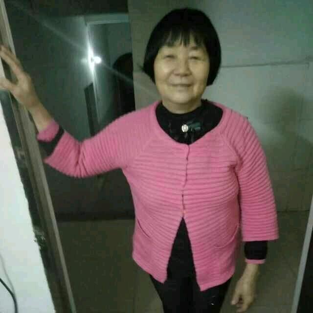 用户32572055头像