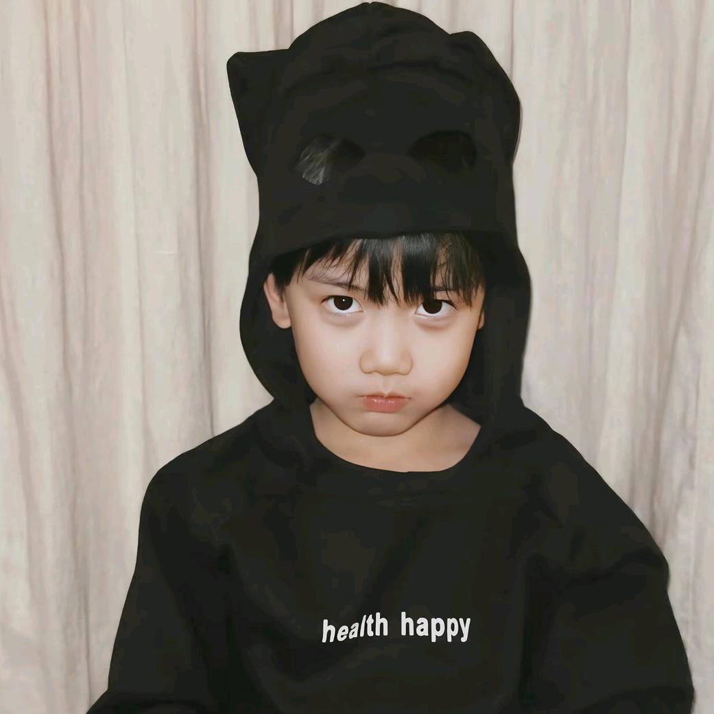 小卷毛