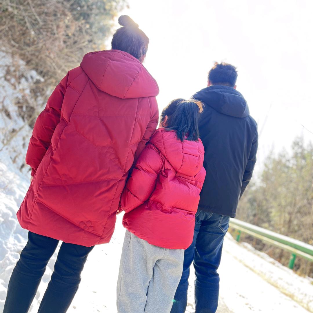 谈春青（冠典兽药）