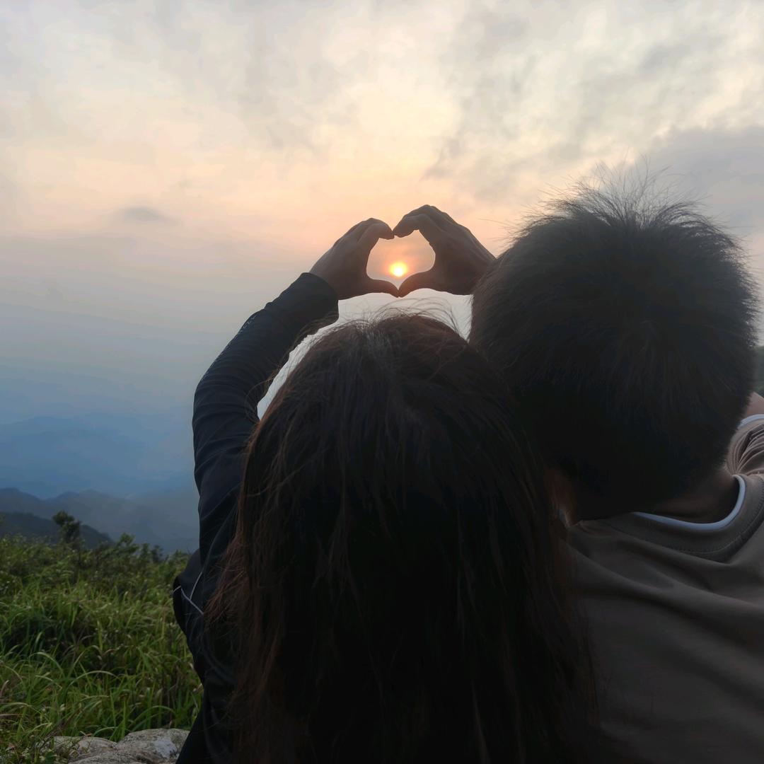 许我半夏纯白💋