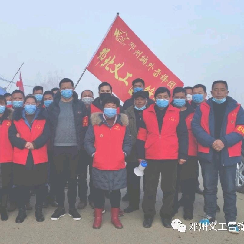 龙岩老牌子酸菜饼批发，老董饼哥