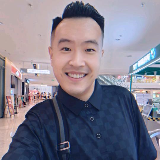 奔跑的徐贤。（已瘦39斤🏃🏻‍♂️)