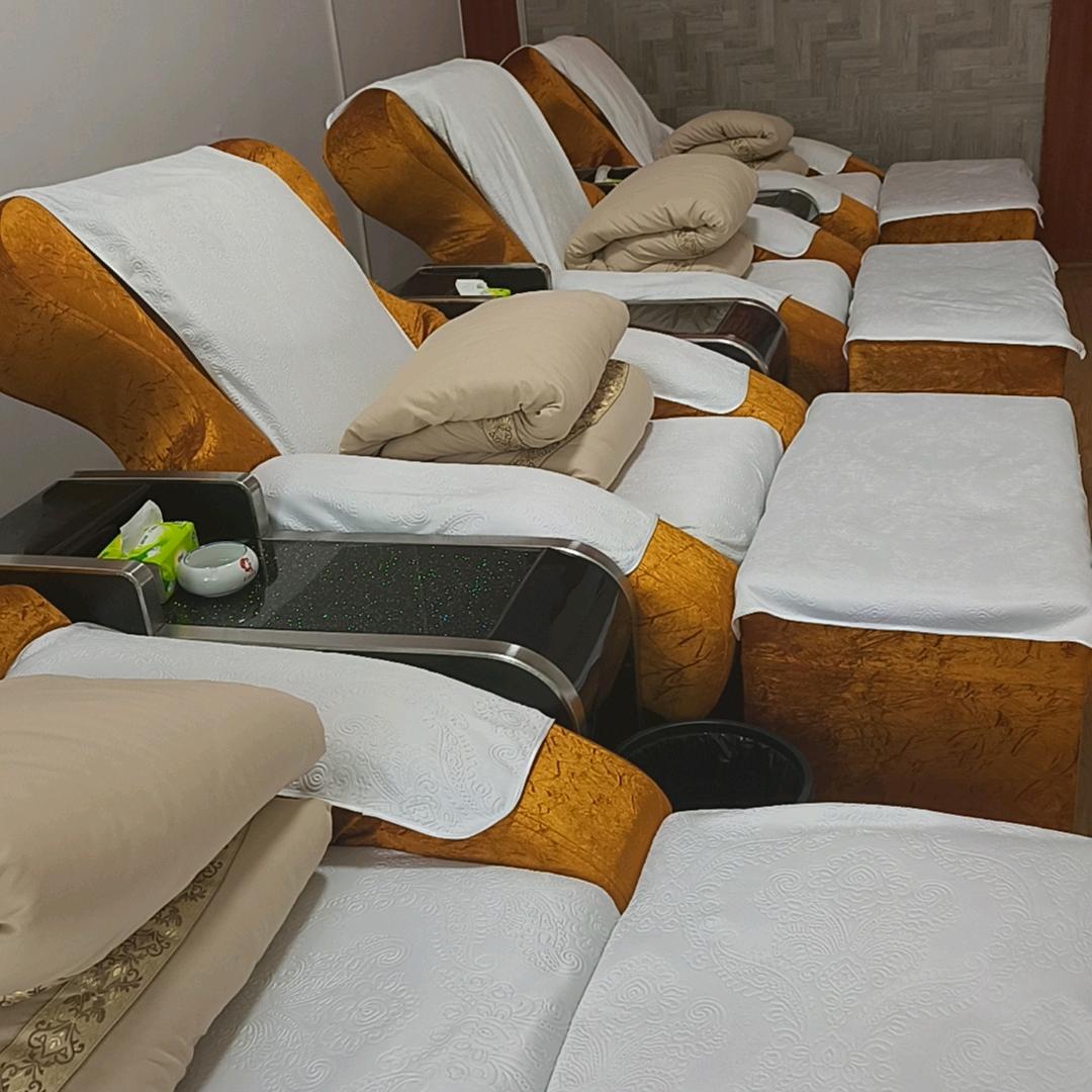 一个老阿姨的破店