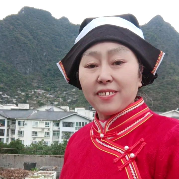 张姐凌云县
