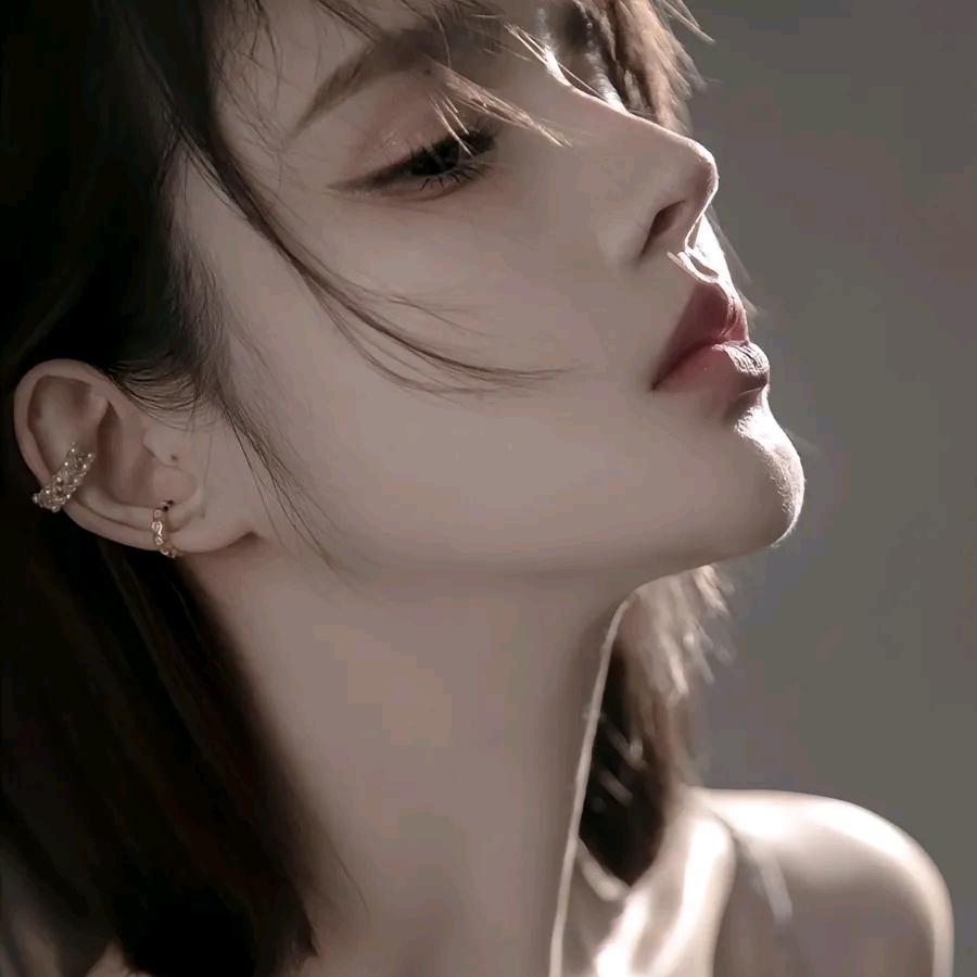 蝎子莱莱0556