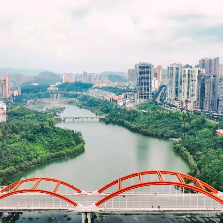 东湖